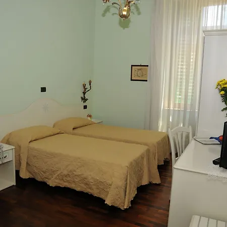 Savona Hotel 3*